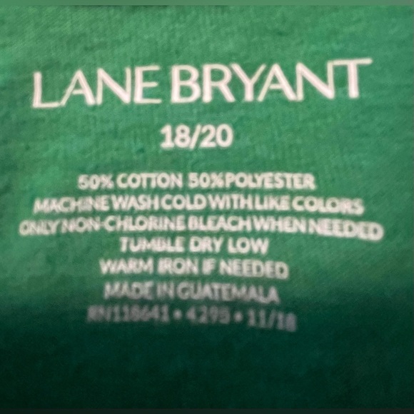 Lane Bryant Bright Green V-Neck Women’s Tee - Picture 7 of 7